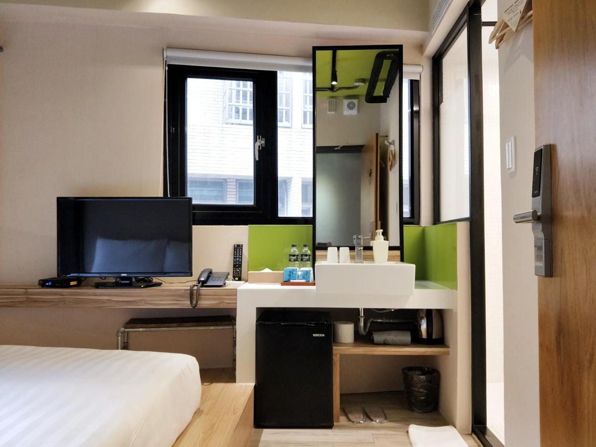 Cho Hotel Тайпей Екстериор снимка