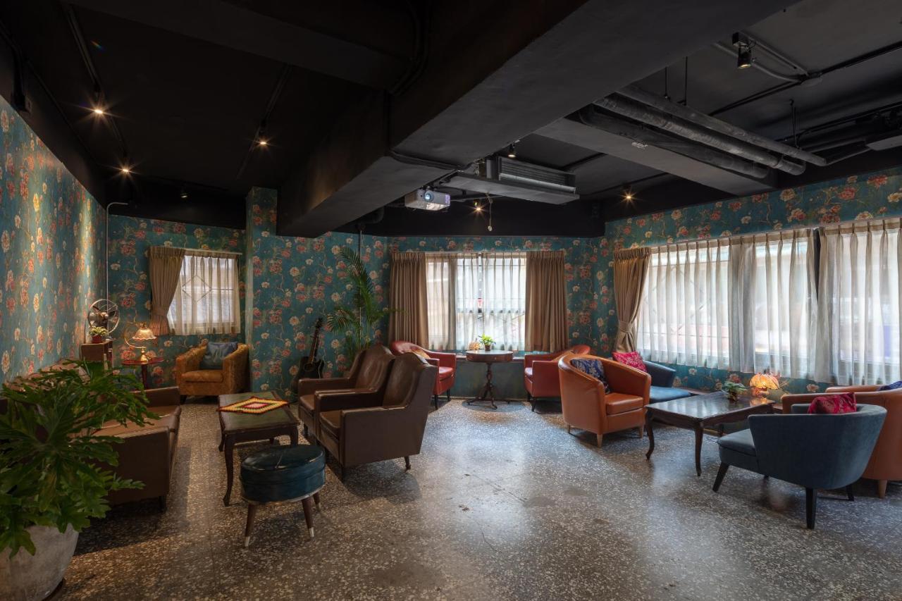 Cho Hotel Тайпей Екстериор снимка